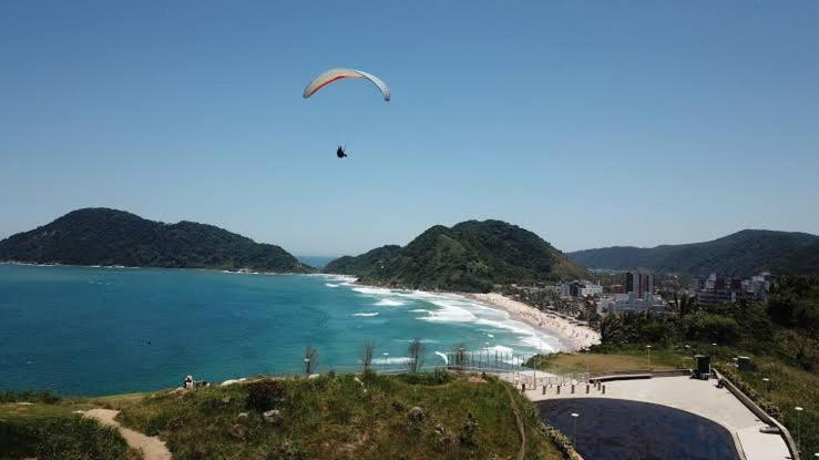 Apartamento Para Veraneio กัวรูจา ภายนอก รูปภาพ